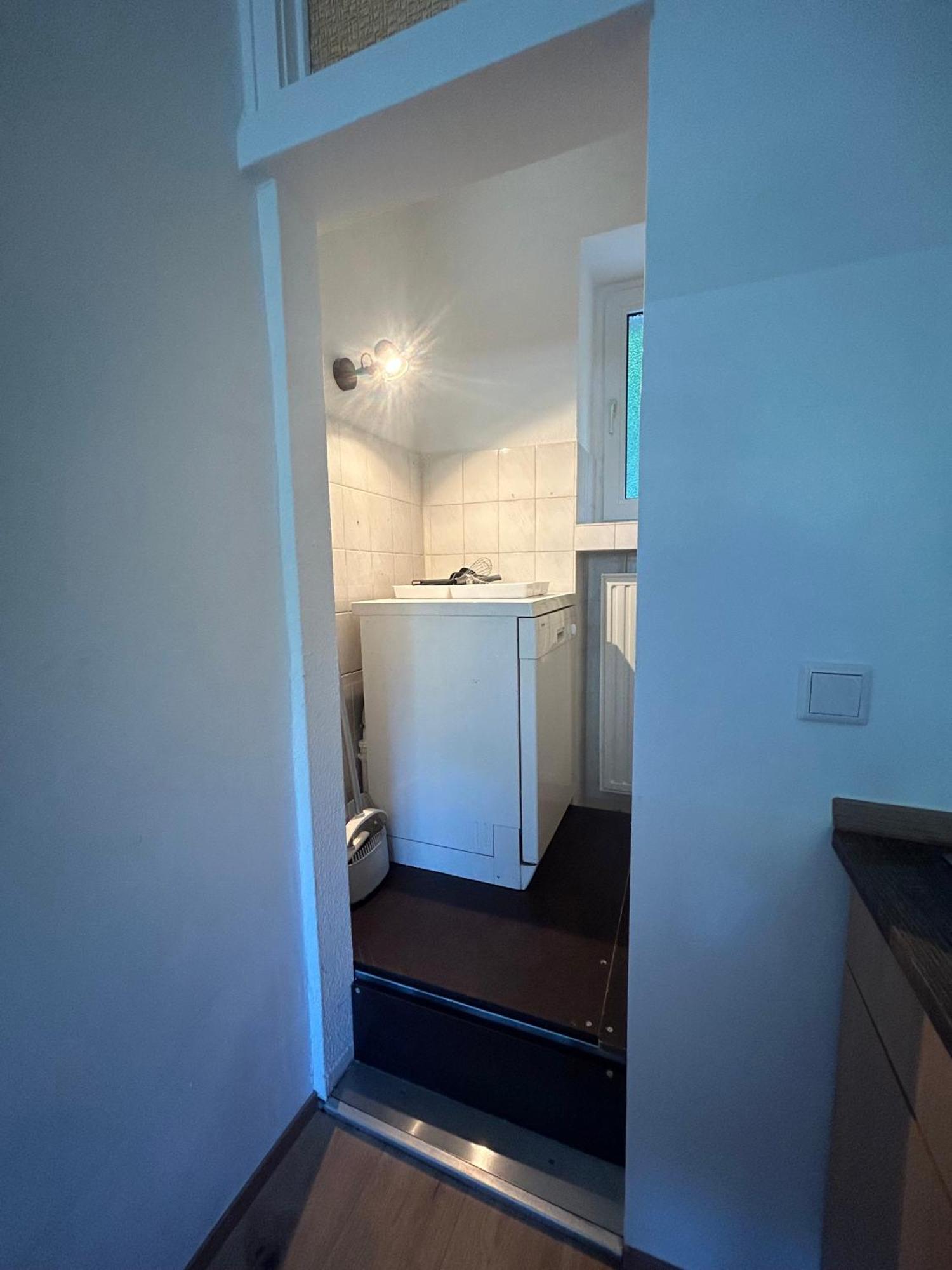 Gemuetliche Ferienwohnung - Voll Ausgestattet, Zentral Aber Ruhig ! Wuppertal Exteriör bild